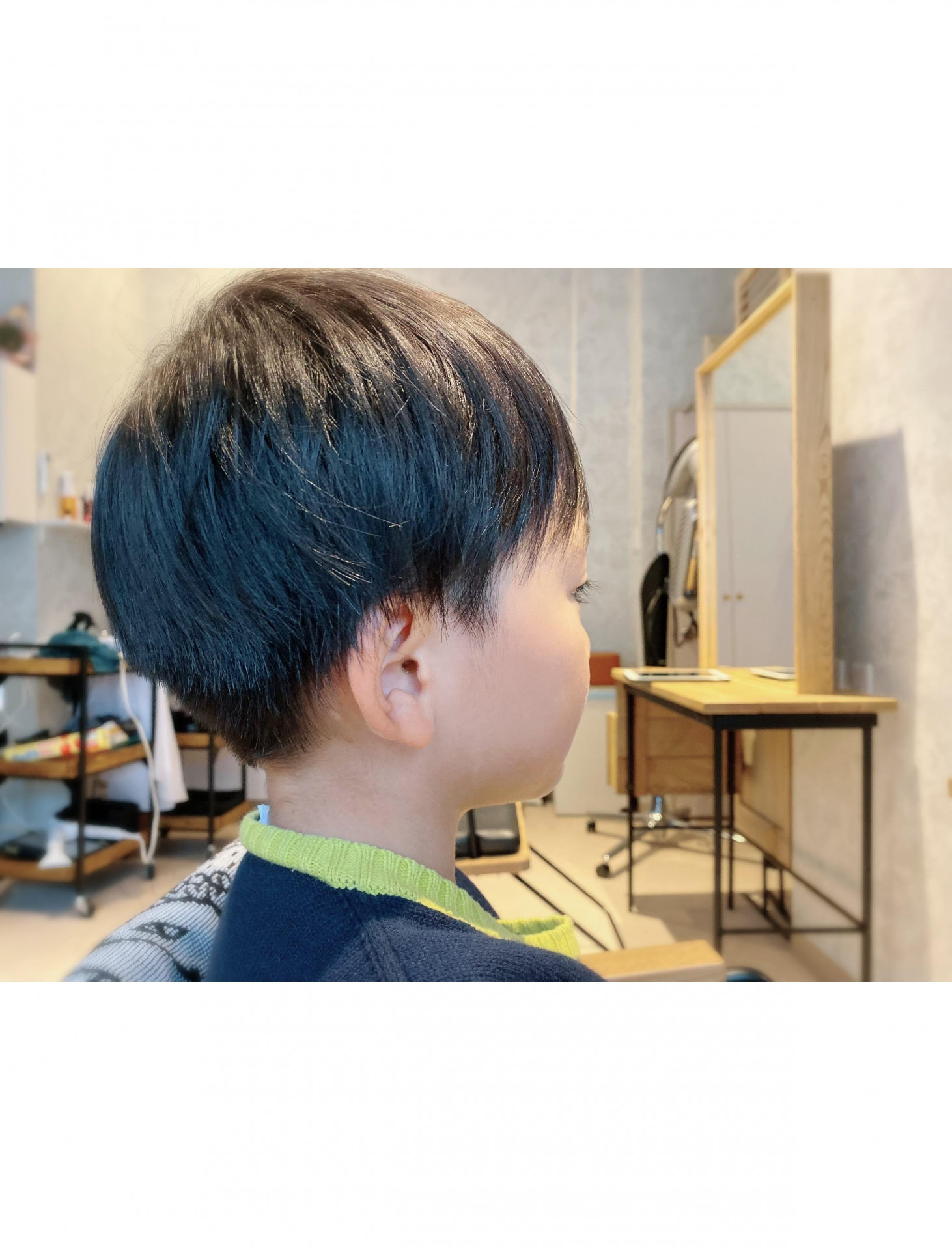 ✂︎ 〜小学生カット〜 サッカー少年に似合うヘアスタイル⚽️ ツーブロックでオシャレに♪ Hair studio fam 📍目黒区青葉台1-15-8📞０３-６４１６-４０２３ヘアースタジオファム ファム 小学生カット サッカー少年 小学生カット男の子 メンズカット キッズカット ヘア
