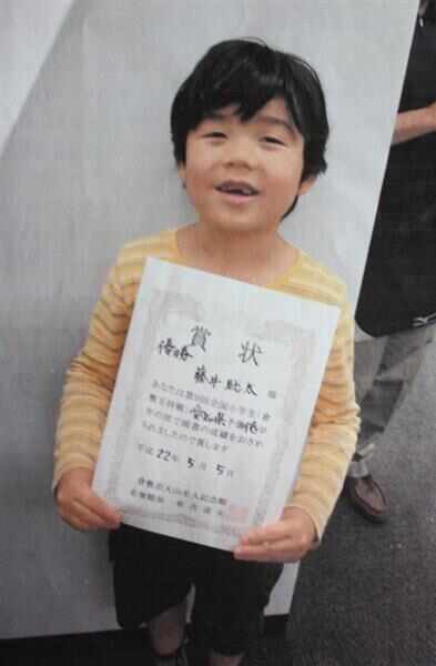 藤井聡太の兄弟・皓介さんの高校はどこ？大学は東大って本当？LOVE＆PEACE