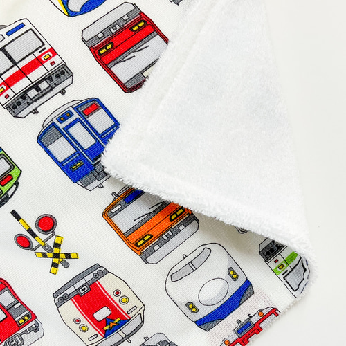 保育園・幼稚園ではマストアイテム！たくさんのタオルをかけられます。 – なかよしライブラリ