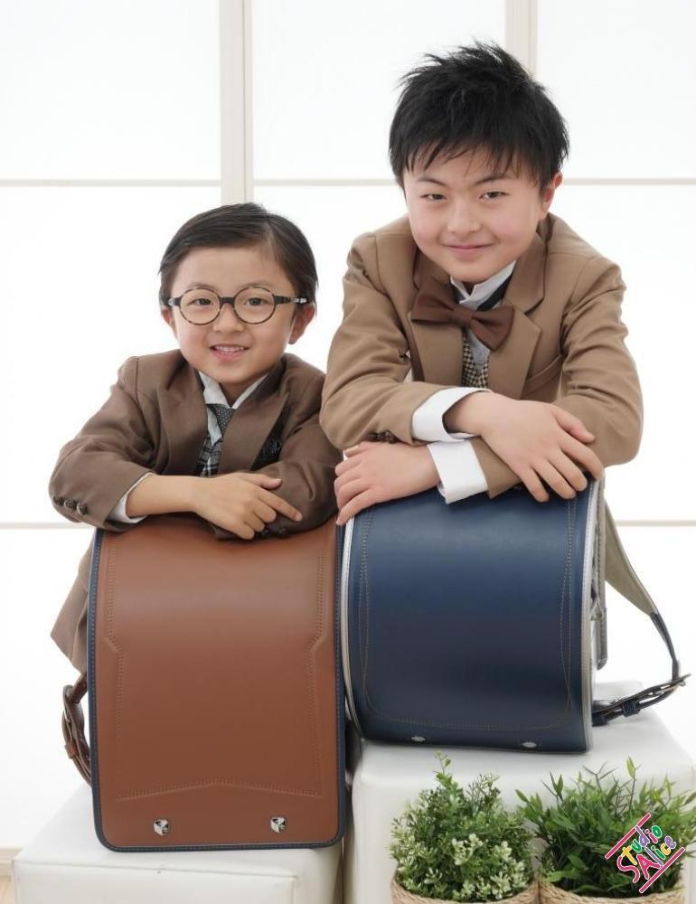 憧れのお兄ちゃんと色違いのランドセル鞄工房山本のランドセル