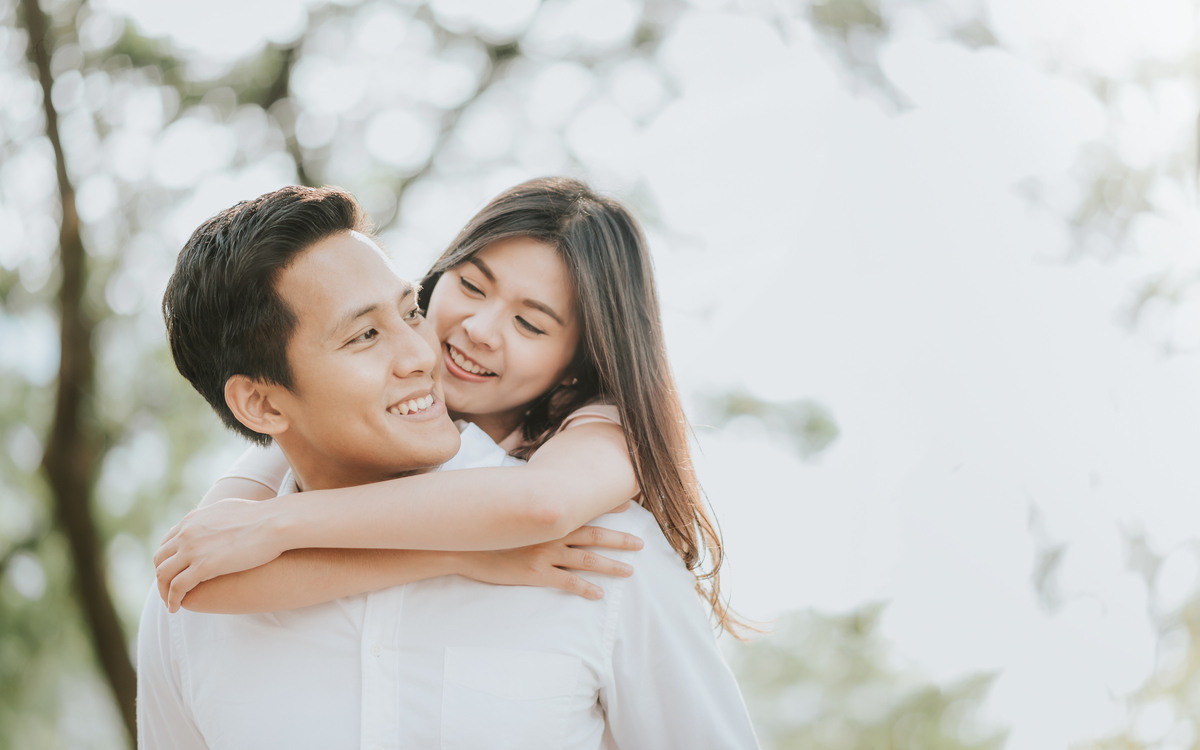 記事全文 カリスマ的“美男美女”カップルのラブラブ自撮り2S！「幸せそうでとっても素敵」「憧れカップル」の声 - スポニチ SponichiAnnex 芸能