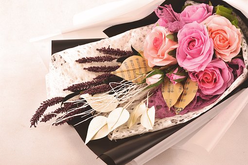 友達や彼氏の誕生日に！一緒にしたいことを100個伝えられる仕掛け手作りアルバム！ 手作りアルバムアルバムキッチン