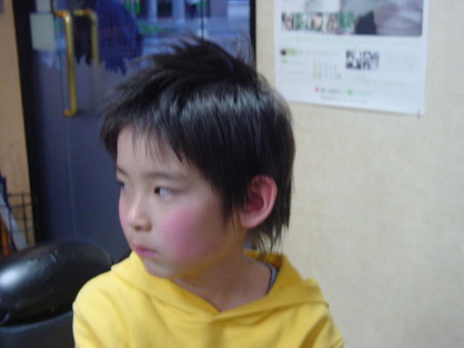 コボちゃんでポニョのソウスケなキッズカット北千住の美容室・ヘアサロンpejite