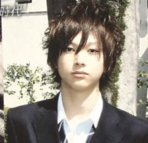 吉沢亮の家族構成は？兄弟の名前、年齢、家族ルールも解説