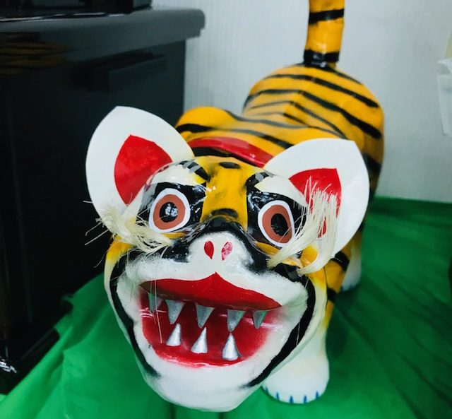 楽天市場五月人形 端午の節句 > 五月人形の脇飾り・そばに飾るもの > 張子の虎勇源虎: 人形のこどもや本店