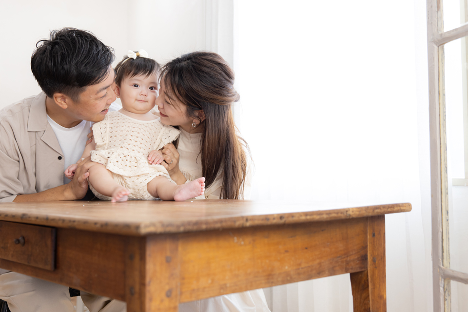 家族みんなお着物でお宮参り撮影！お兄ちゃん達のお着物の種類も豊富です