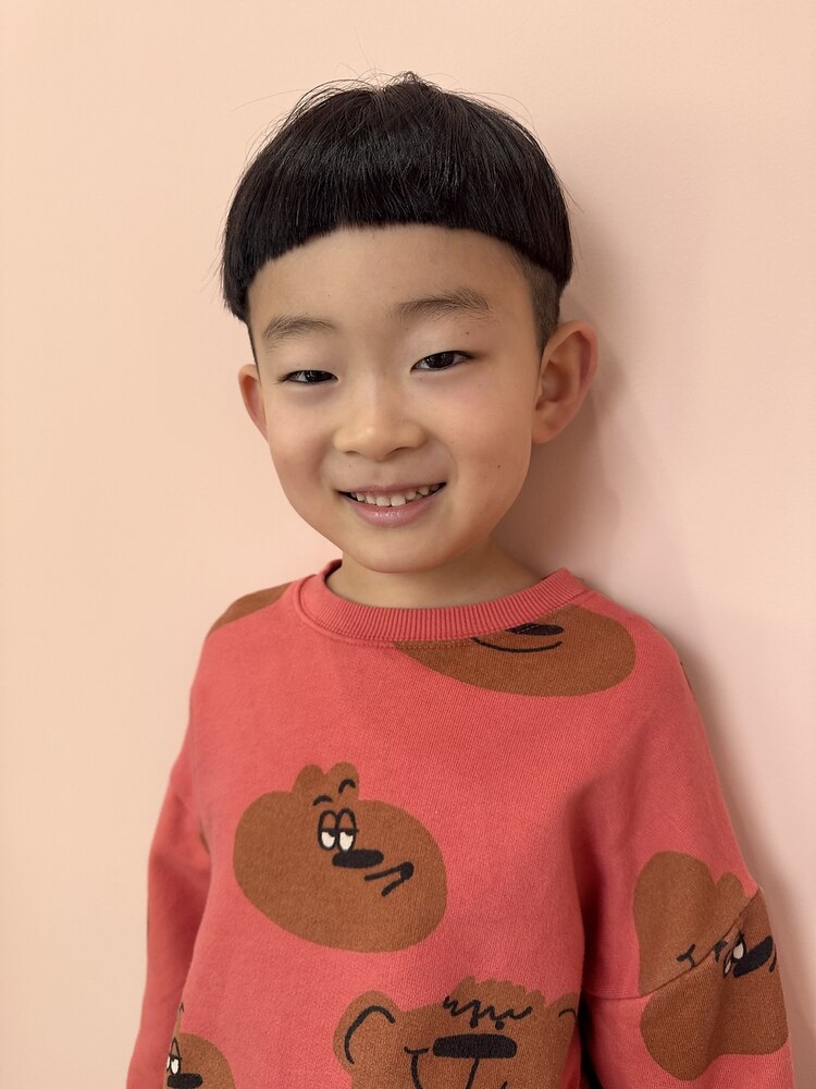 ツーブロックショート キッズ男性も多数来店 ：L117184895ホットペッパービューティ