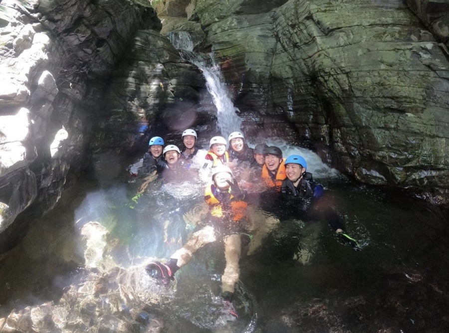 県民の森 川遊び沖縄県 那覇市 松島こども園社会福祉法人 雅福祉会