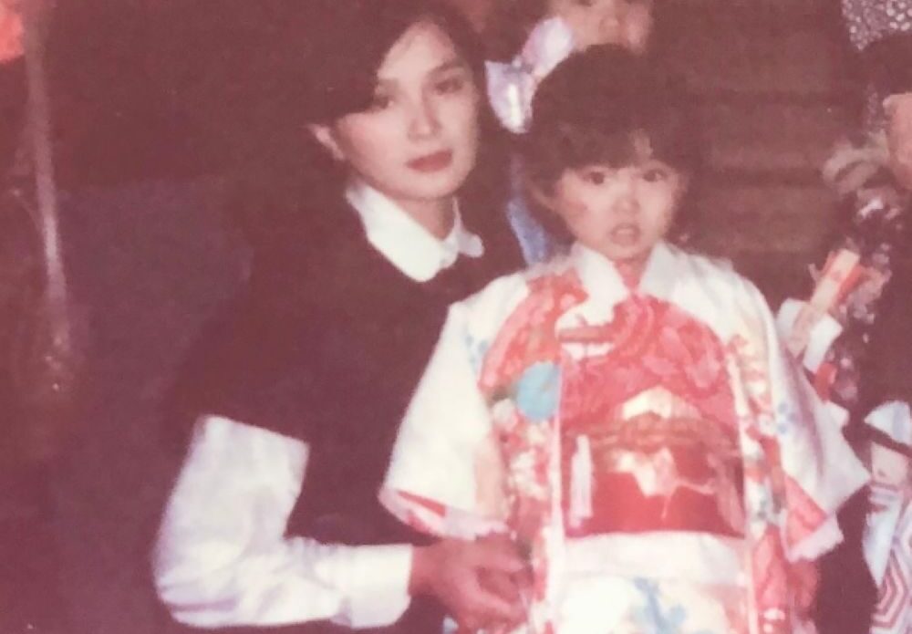 若い頃の母は、90年代の聖子ちゃんに似ていた隣の子供は 私———————————————————————————平成平成生まれ平成育ち平成レトロ2000年代2001年平成10年代平成13年20年前2001年生まれ平成13年生まれ幼少期子供の頃幼い頃母母の若い頃