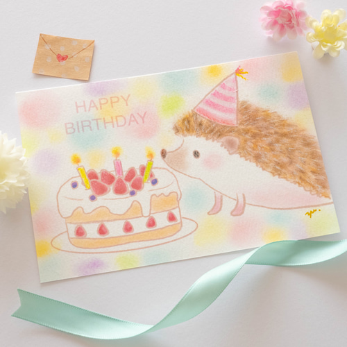 ⠀ 今日、おたんじょうびなんだ〜🐝🍀かわいいイラストcharactery2killustragramお誕生日キャラクターお誕生日おめでとうゆるいイラストオリジナルキャラクターかわいいイラスト平成ファンシーゆるかわ懐かしのはちみつお誕生日ケーキ