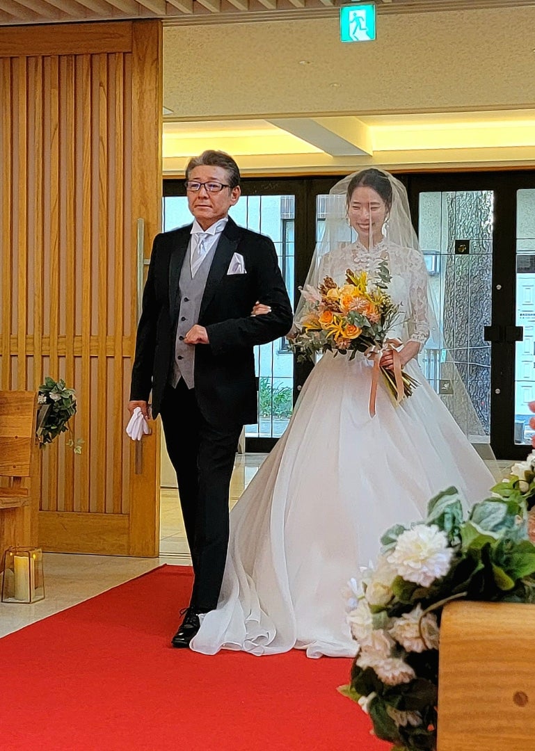 海外発！Breaking News 「娘の結婚披露宴でダンスがしたい」身体が麻痺した父、必死のリハビリで願い叶える 米 ＜動画あり＞Techinsight テックインサイト 海外セレブ、国内エンタメのオンリーワンをお届けするニュースサイト