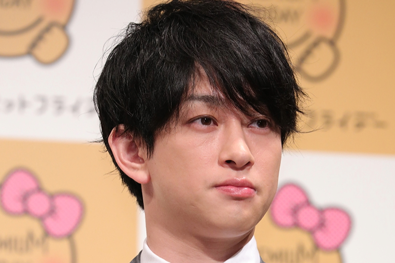 わが家の謎ルーティン。水卜麻美みとちゃん水卜麻美アナzip朝ごはん何口で食べるか本気で勝負する父と娘ルーティンこれやらないと始まらない最近は私も参加育児育児日記子育て娘7歳3歳女の子親バカ部イラスト漫画朝ブログ