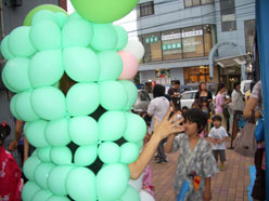 画像・写真 平愛梨、次男の誕生日に長友佑都＆子供たちとの家族SHOT公開「幸せあふれてる！」「パパママに似てイケメン！」 13 20WEBザテレビジョン