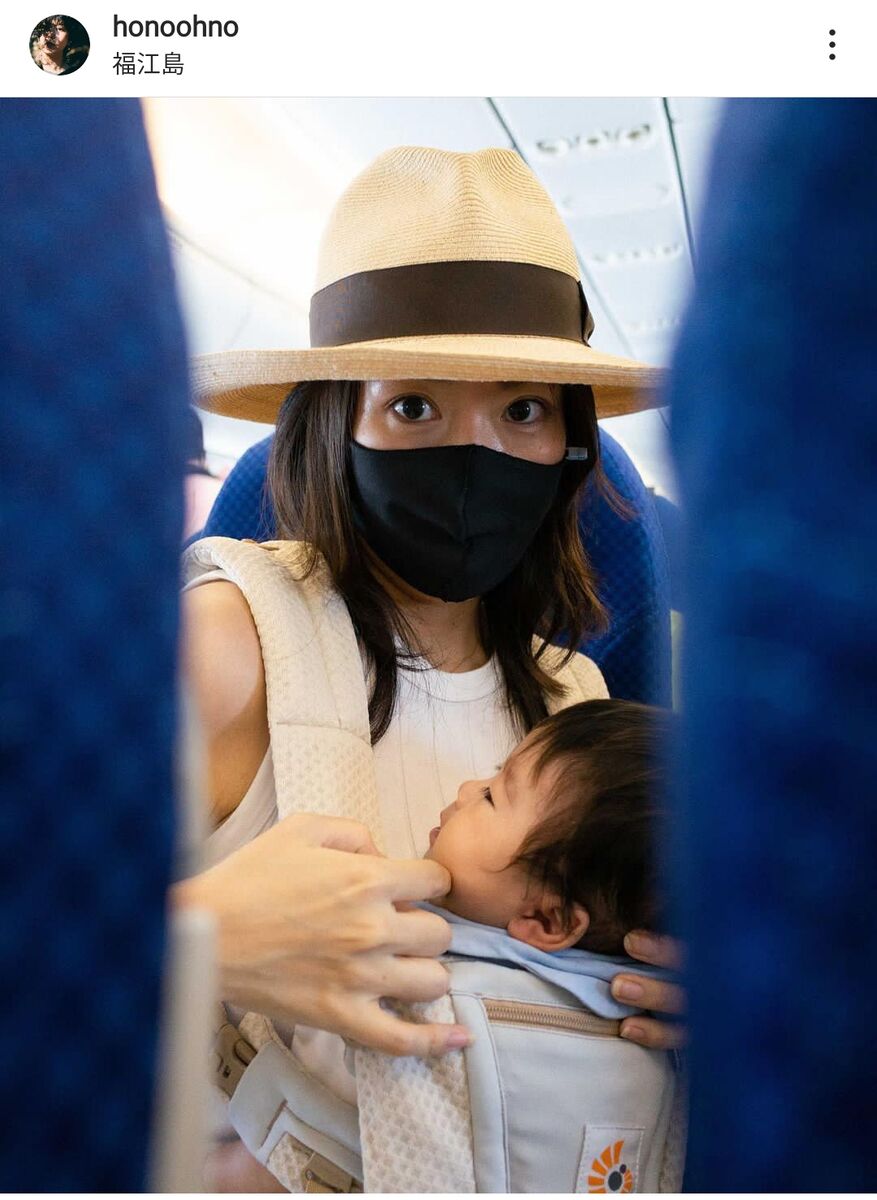 写真 石橋穂乃香が長女を抱いて“うたた寝”：中日スポーツ・東京中日スポーツ