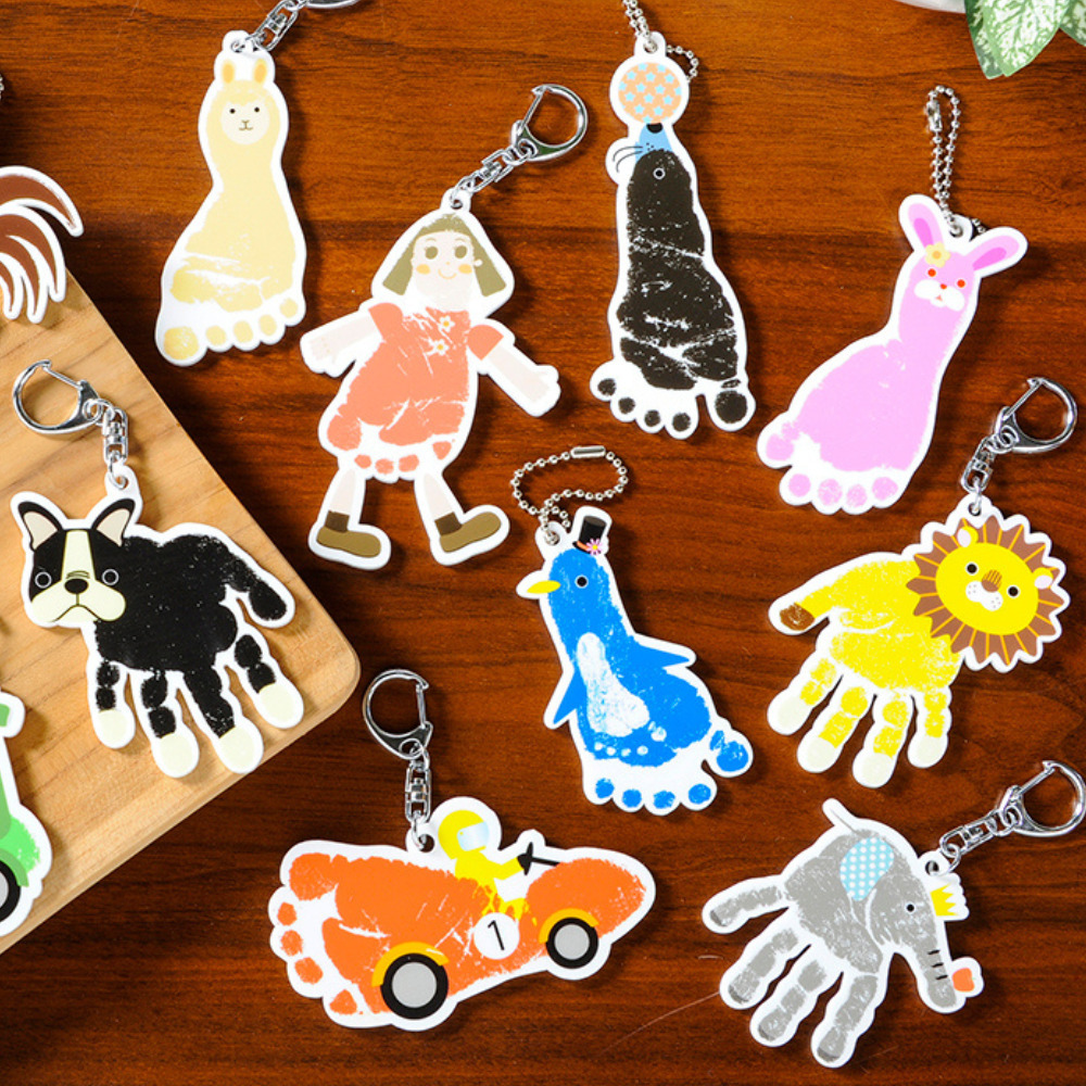 神奈川のアート・絵画のワークショップ：手形アートで赤ちゃんの『今』を残しましょう！Craftie クラフティ