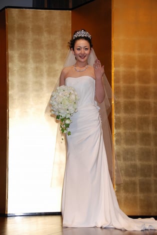 酒井美紀さんの旦那は医師って本当？子供は何人で家族構成をリサーチ！芸能ネットサーフニュース