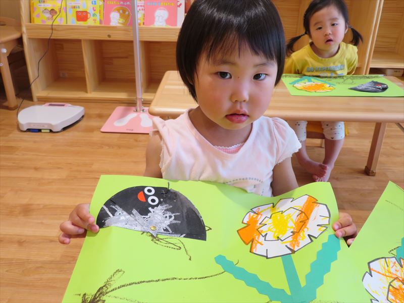 ダンゴムシを作りました😆！﻿ ﻿ ﻿大阪 門真 京阪 大和田 駅前﻿﻿﻿﻿門真市認可保育園 えがお保育園﻿﻿﻿﻿0歳 1歳 2歳 保育園 設定保育﻿﻿﻿﻿保育園製作 壁面製作 ５月 ６月﻿製作 絵の具﻿ クレパス だんごむし