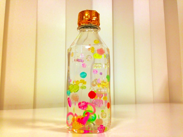 親子でいっしょに♪季節を味わう クラフト遊び Part5 ＜ペットボトルや空きビンで、手づくり「スノードーム」＞音楽・子育て情報教室だよりヤマハ音楽教室