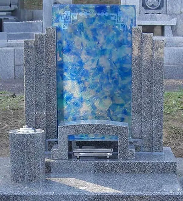 二宮霊園ひかりの丘 中郡お墓のことは石長へ 創業四百年の石材店