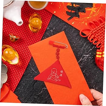 Amazon.co.jp: CALLARON 2個 中国のお守りペンダント 子供のためのネックレス お守り装飾 中国の福袋 シノワズリ装飾 lucky飾る 中華おまもり キッズ用おまもりバッグ サテン、メタル 赤 : ファッション