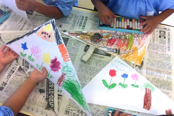 サテン中旗 丸棒φ12mm 11色 アーテック カラーフラッグ 演技 運動会 ダンス 体育祭 集団行動 イベント 応援 旗 手旗 名入れ プリントゴールド : キープオンショップ・学習保育イベント - 通販 - Yahoo!ショッピング