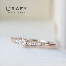 風船おじさんです。大人用、子供用の風船着ぐるみをイベントでお貸ししています。趣味でやっているので、今のところ無料貸出。 大切に使っていただければ、 着ぐるみ着用して記念撮影等使ってやって下さい。 着ぐるみ更に追加しましたのでご期待ください。 風船おじさんは