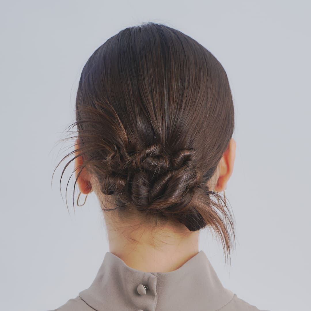 ミディアムヘア編 結婚式のお呼ばれヘアアレンジ！髪型24スタイル紹介ゼクシィ