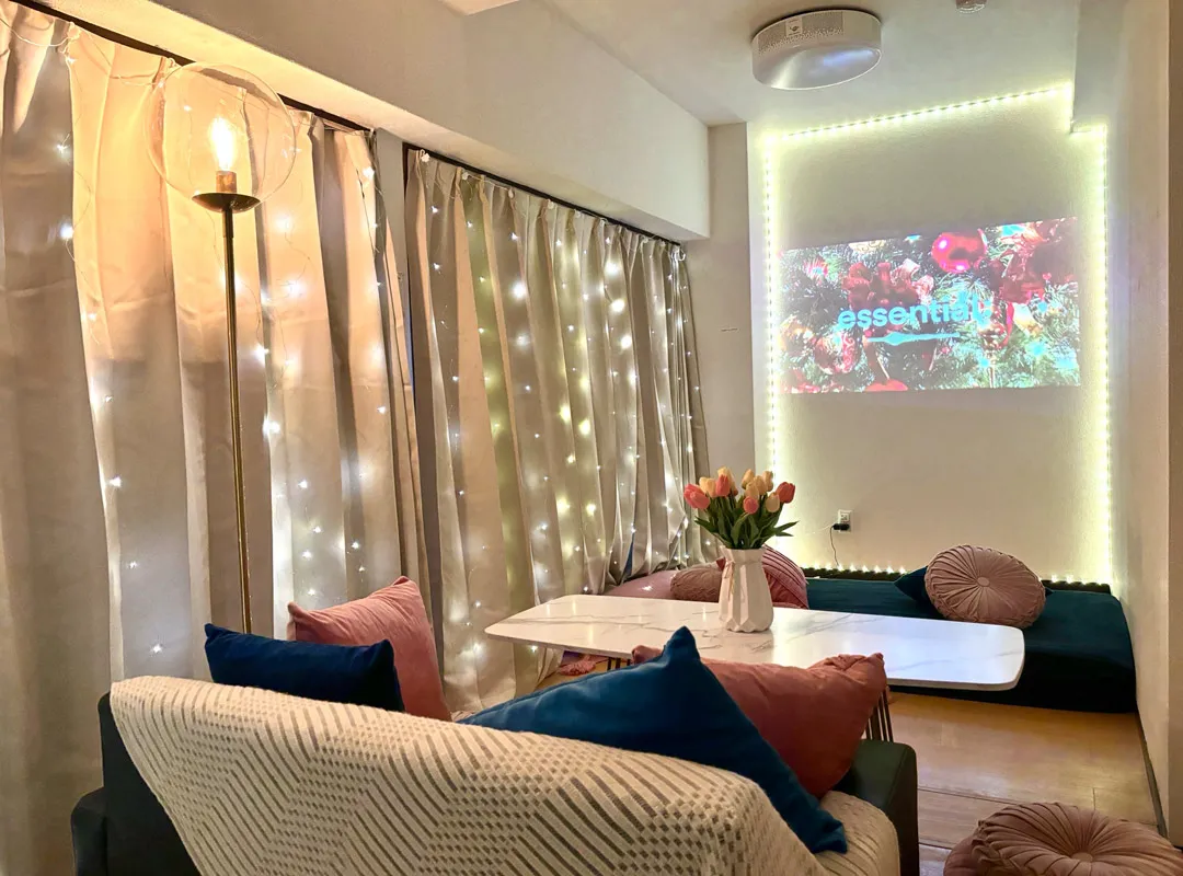 祭壇スタジオ 黒のお部屋 - 大阪レンタルスペース