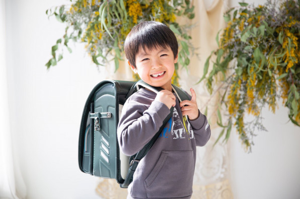 兄弟のランドセルは、“さりげないおそろい”がかわいい小学校入学に関するお役立ちコラム堀江鞄製造ランドセル専科