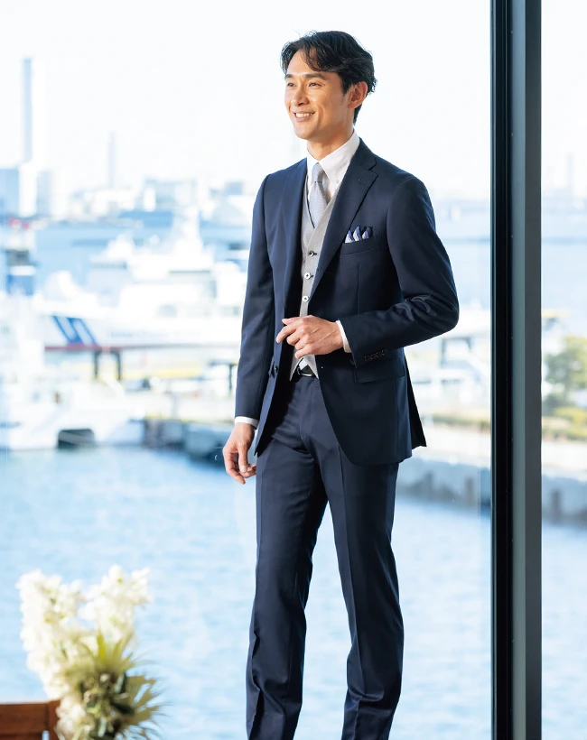 結婚式スーツでネイビーを着こなすポイント！おすすめのコーディネートも紹介SUIT LIBRARY