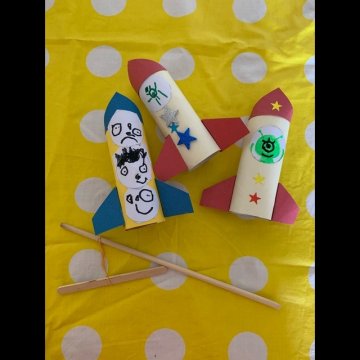 エンジェルキッズ城東園: 9月の壁面製作