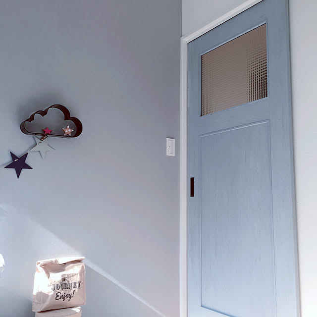 引戸の間仕切りによって、将来は個室として使える明るい子ども部屋に マンション バリアフリー 収納、和室、子ども 室LIXILリフォームネットリフォーム事例