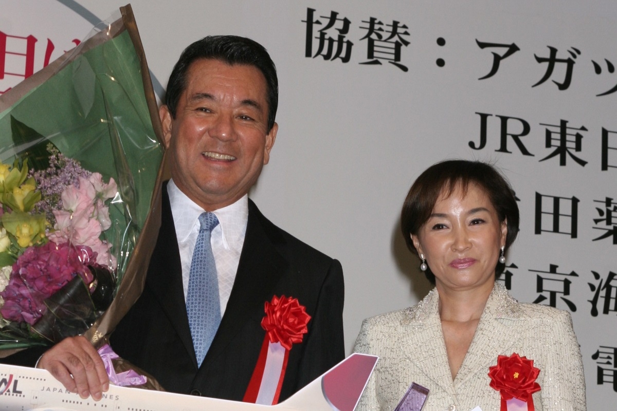 昭和４５年９月、加山雄三、松本めぐみ結婚