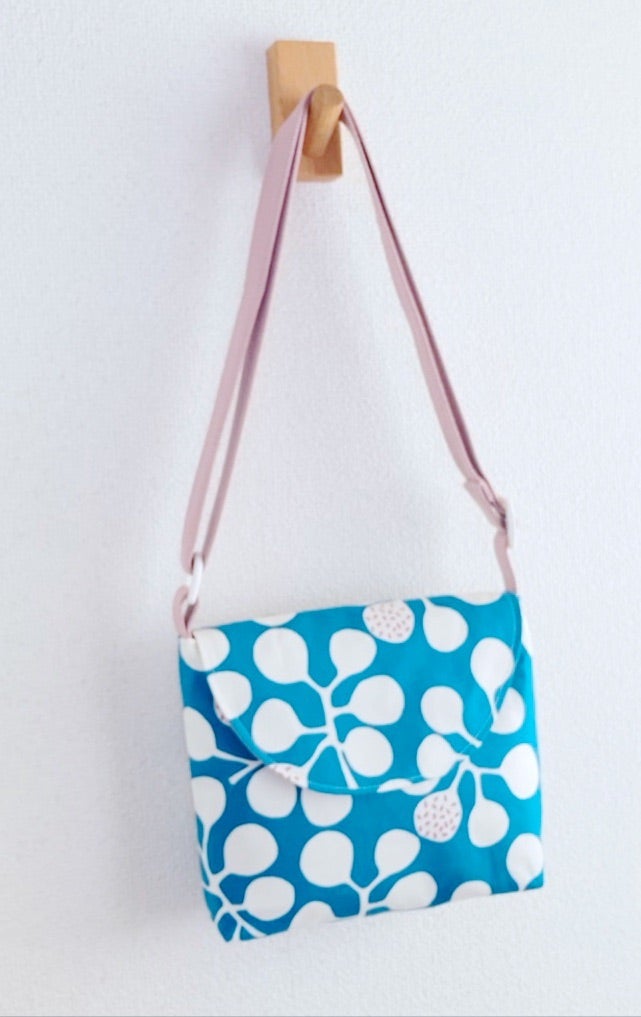 ねこ型ポシェットの作り方│koshirau 拵う こしらう