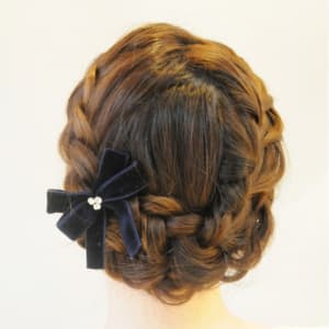 編み込みハーフアップ☆結婚式、2次会に♪broto ブロット のヘアスタイル美容院・美容室を予約するなら楽天ビューティ