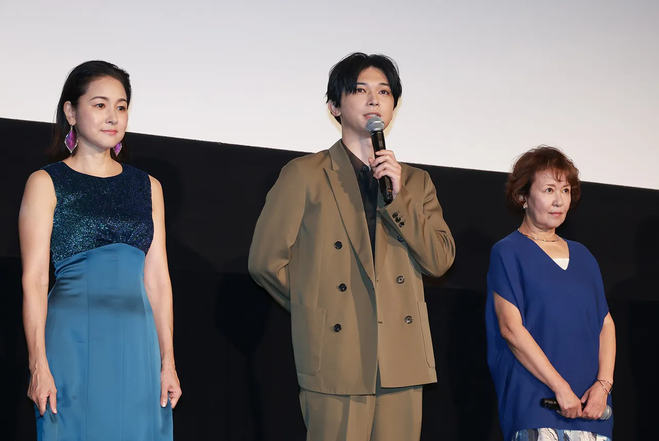 吉沢亮、ファーストキスは“男子とトイレの個室で”苦いエピソード告白 - エンタメ - ニュース クランクイン