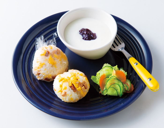 給食みたいな娘のワンプレート朝ごはん。ゆうき酒場