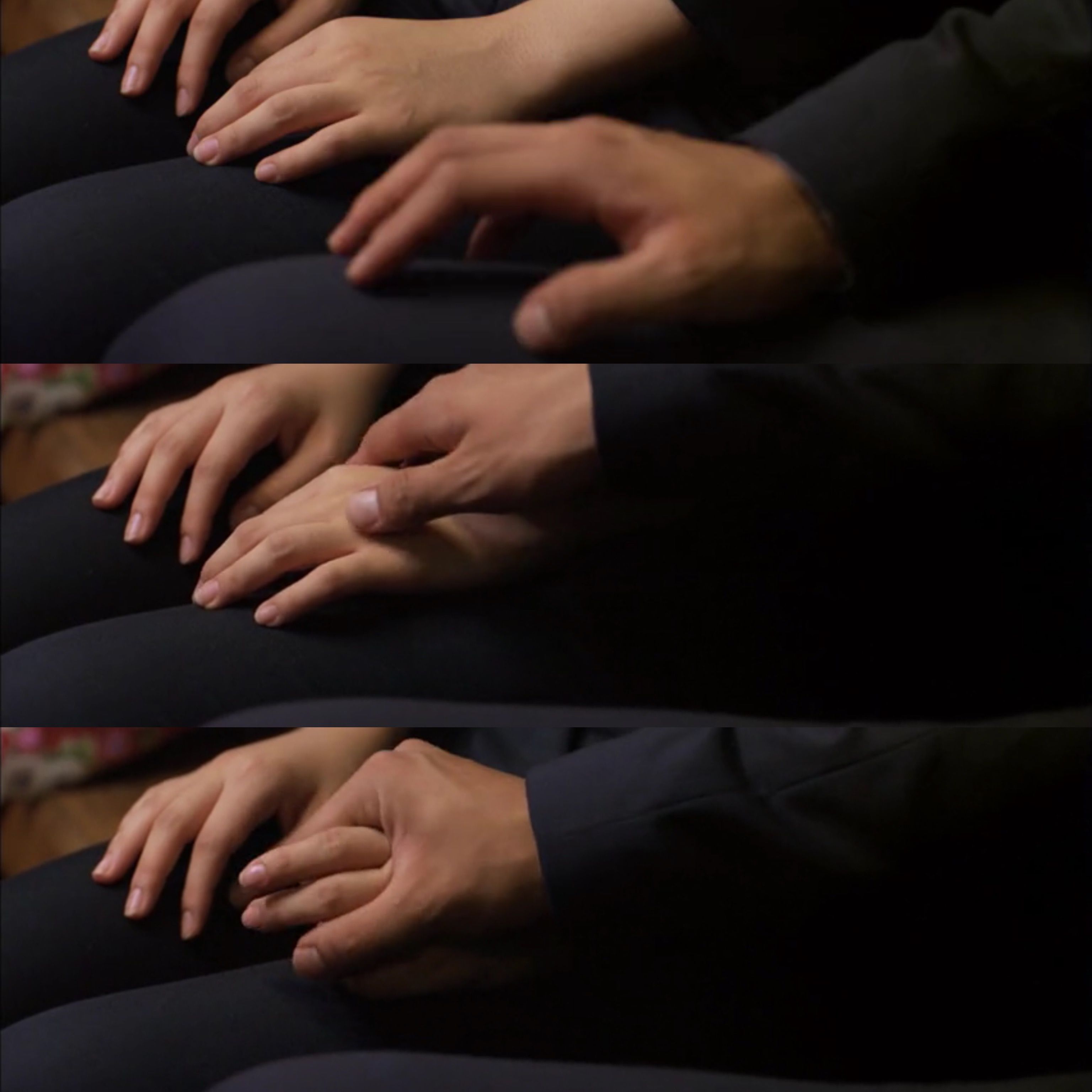 手繋ぎの写真・画像素材-Snapmart スナップマート