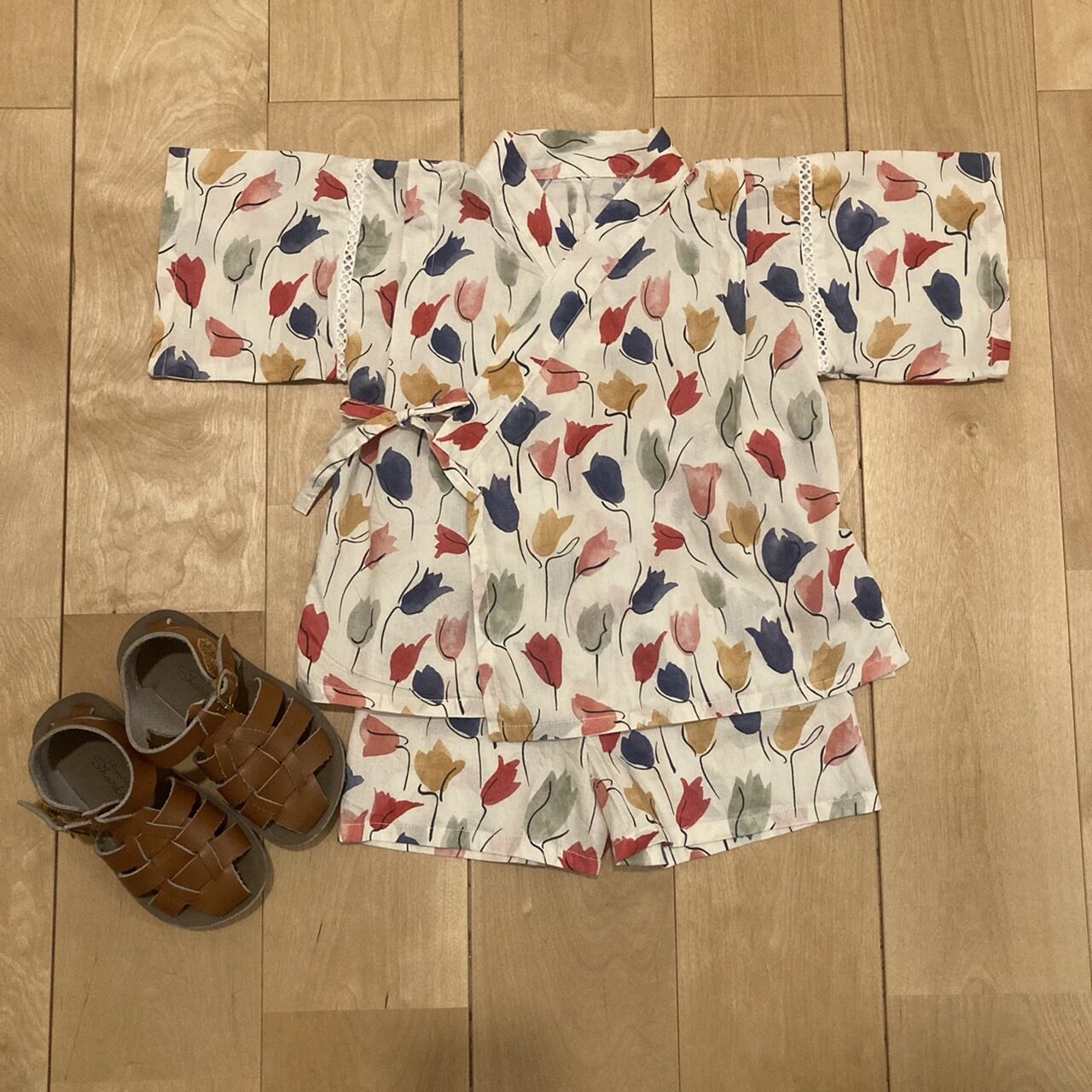 市販の手ぬぐいでも作れる！ ロンパース甚平＆甚平縫いのくらし I ベビー服・こども服の型紙 ラ・スーラ