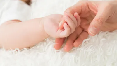 女の子の三文字の名前270選！あなたは漢字派？ひらがな派？ままのて