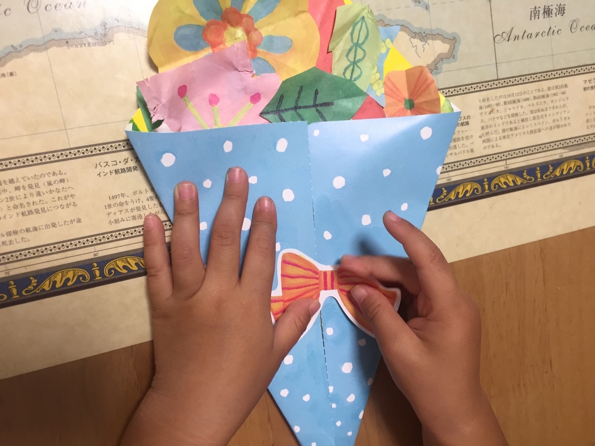 9月 5歳児向け！ 敬老の日にピッタリのプレゼント製作5選保育士を応援する情報サイト 保育と暮らしをすこやかに ほいくらし