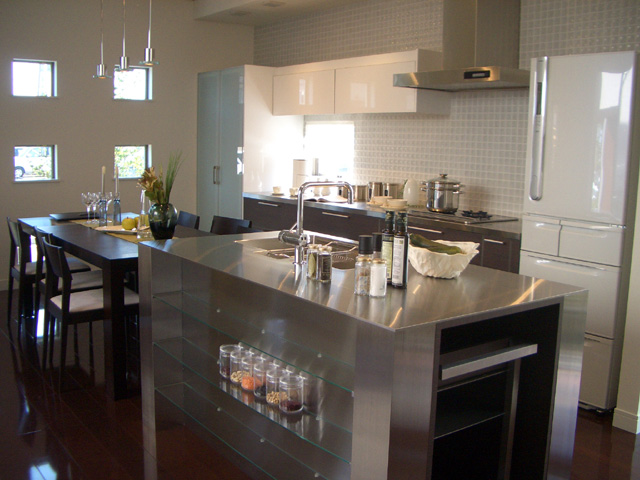 おいしいね」が聞けなくて 料理家・栗原はるみさん - 日本経済新聞