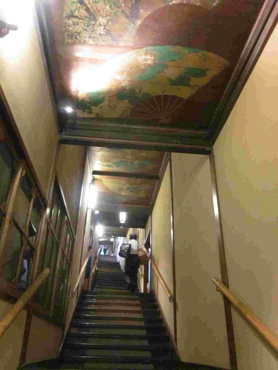 ３２歳で急逝した伝説の女優 死去から２７年の命日に親友の川上麻衣子２ショットでしのぶ「寂しさは募ります」 芸能 デイリースポーツ online