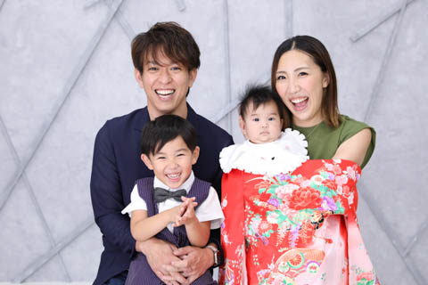 お宮参り・ニューボーンフォト撮影メニュー衣装レンタル業界最大級の衣装数！こども写真館スタジオアリス写真スタジオ・フォトスタジオ
