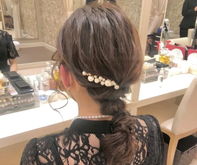 ゆるまきダウンスタイル🍇 おろしアレンジ巻き下ろしダウンスタイルヘアセットヘアアレンジヘアメイクキャバクラキャバ嬢セットサロンヘアスタイルラウンジ北新地北新地セットサロンウェディングウェディングフォトウェディングヘア