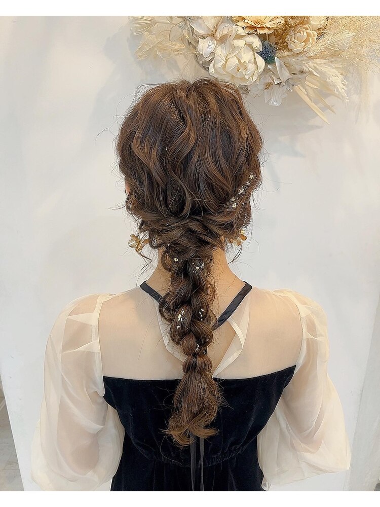 結婚式 お呼ばれパーティーヘア アップスタイル 編みおろしW ワット 原宿店 ワットハラジュク のヘアスタイル美容院・美容室を予約するなら楽天ビューティ