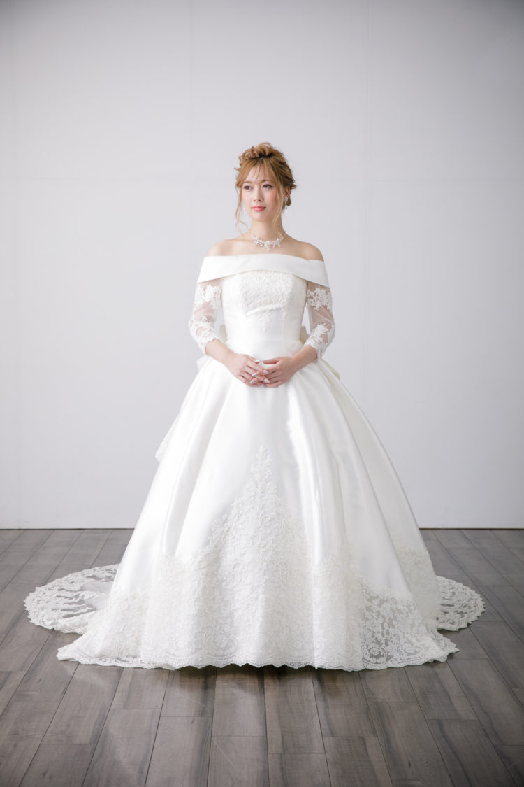 自然に隠して素肌を見せる。結婚式での「タトゥーカバー」の技術とは - AFFLUX 愛する人へ贈るゆびわ言葉®がついた婚約・結婚指輪