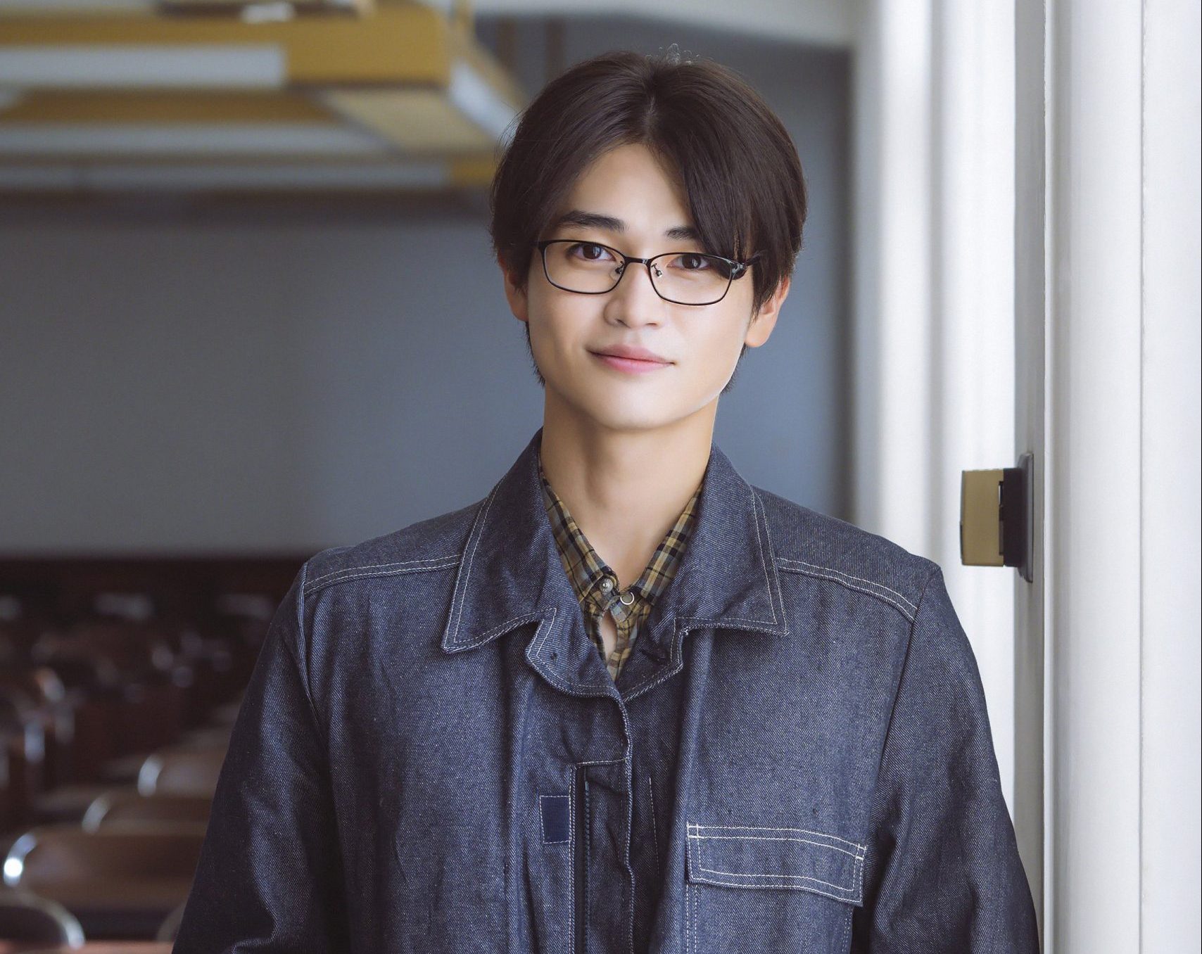 俳優 西垣匠さん 母校でふるさとへの思い語る 能登地震被災者への直筆メッセージも 2024年3月29日掲載 テレ金NEWS NNN