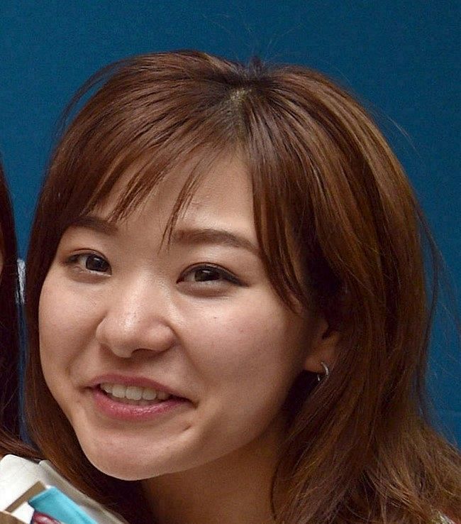 カーリング・吉田知那美 父の死去を明かす「ちちのことを考えると涙が溢れて止まらなくなります」思い出写真とともに心情つづる スポーツ デイリースポーツonline