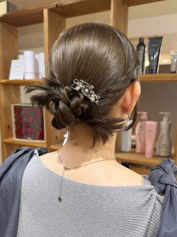 初心者アレンジ 超簡単お呼ばれヘア-不器用さん向けハーフアップ- HAPiCO